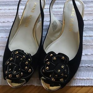 Anne Klein black sling backs